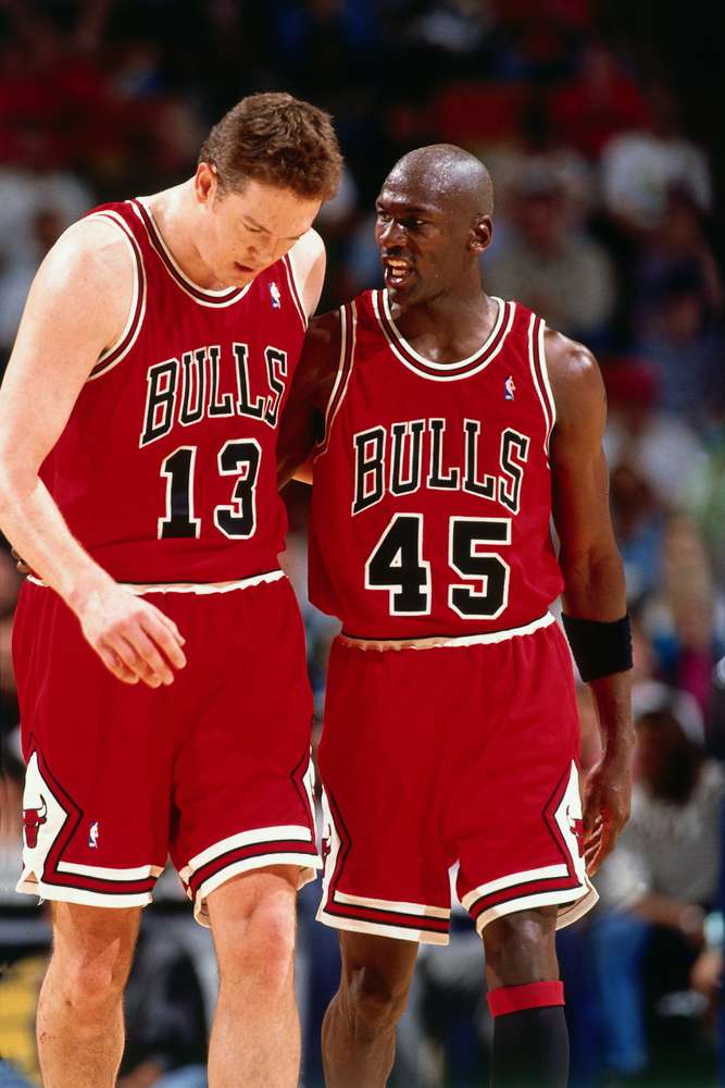 NBA Straya – NEVER FORGET! Luc Longley bullies Detroit: Bulls vs Pistons, April 12, 1995