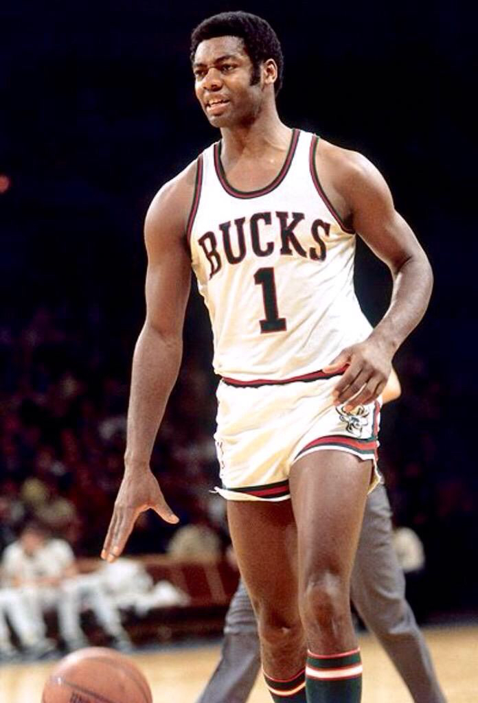 NBA Straya NEVER FORGET – OFF-SEASON EDITION: Oscar Robertson